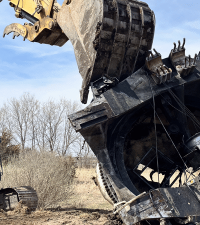 Demolition of Willmar Turbine